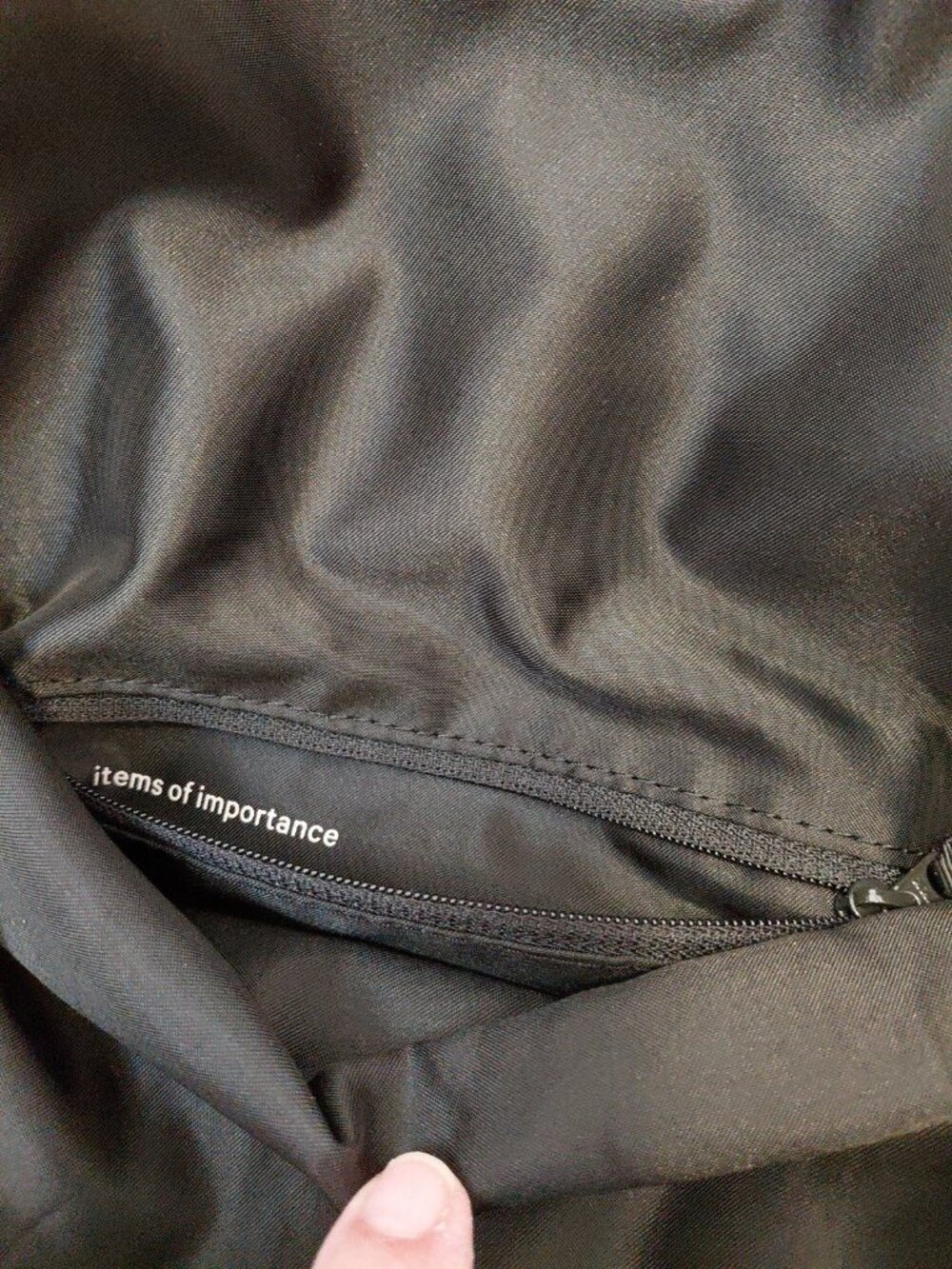 Lululemon All Night Festival  Black Crossbody Belt Bag - Picture 7 of 11